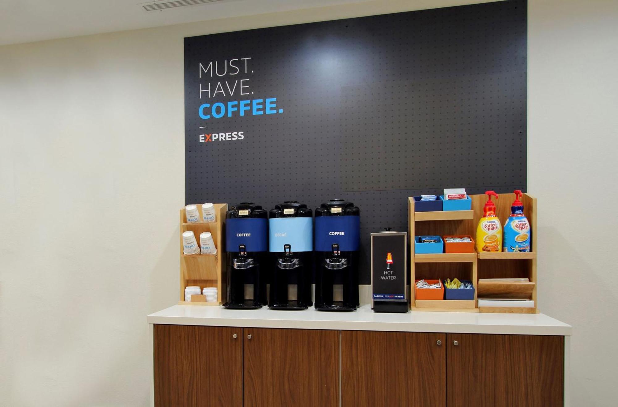 Holiday Inn Express & Suites Lebanon By Ihg Eksteriør bilde