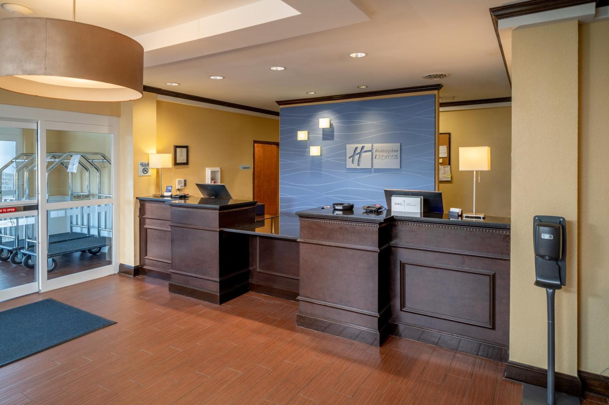 Holiday Inn Express & Suites Lebanon By Ihg Eksteriør bilde