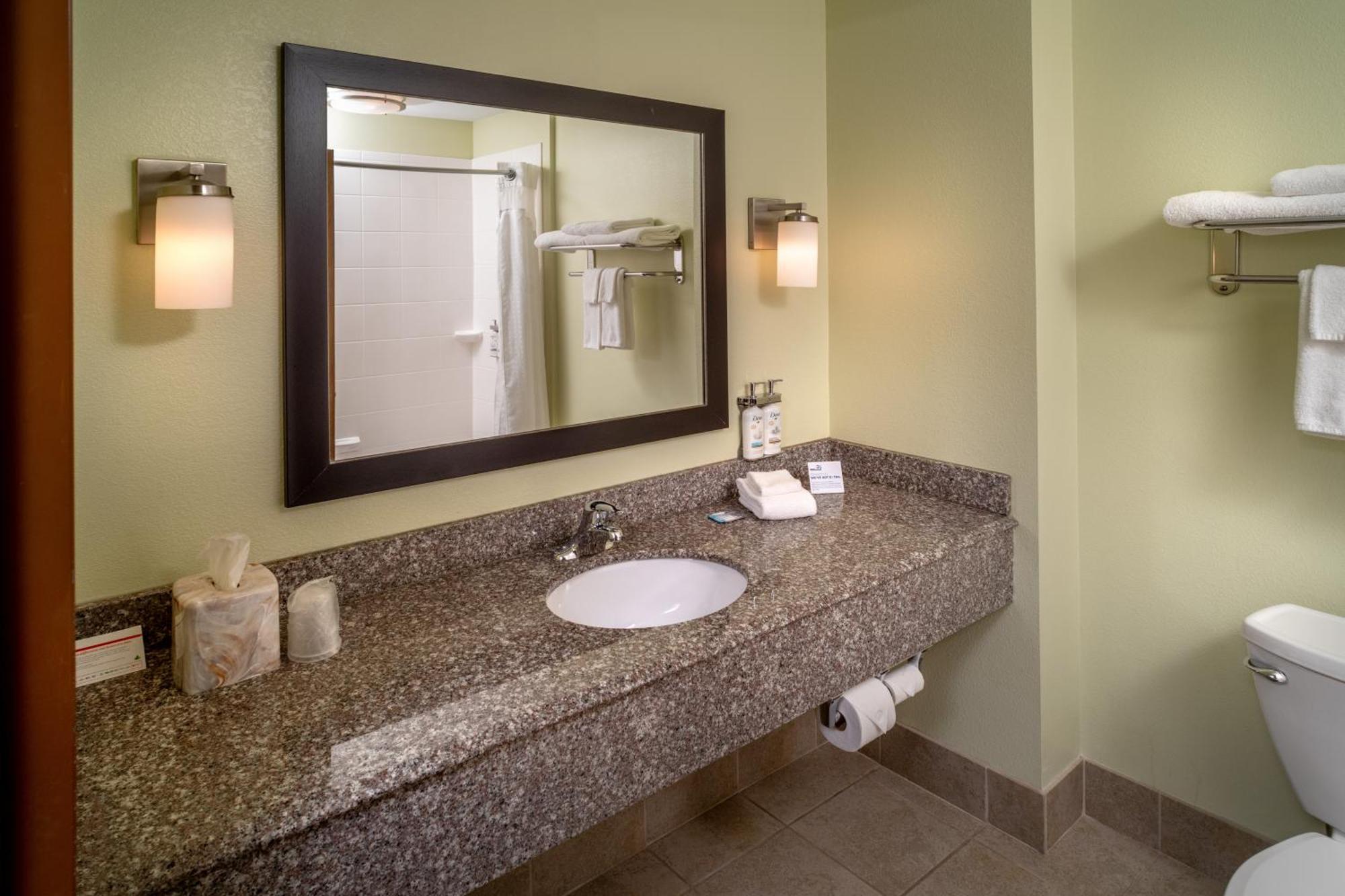 Holiday Inn Express & Suites Lebanon By Ihg Eksteriør bilde