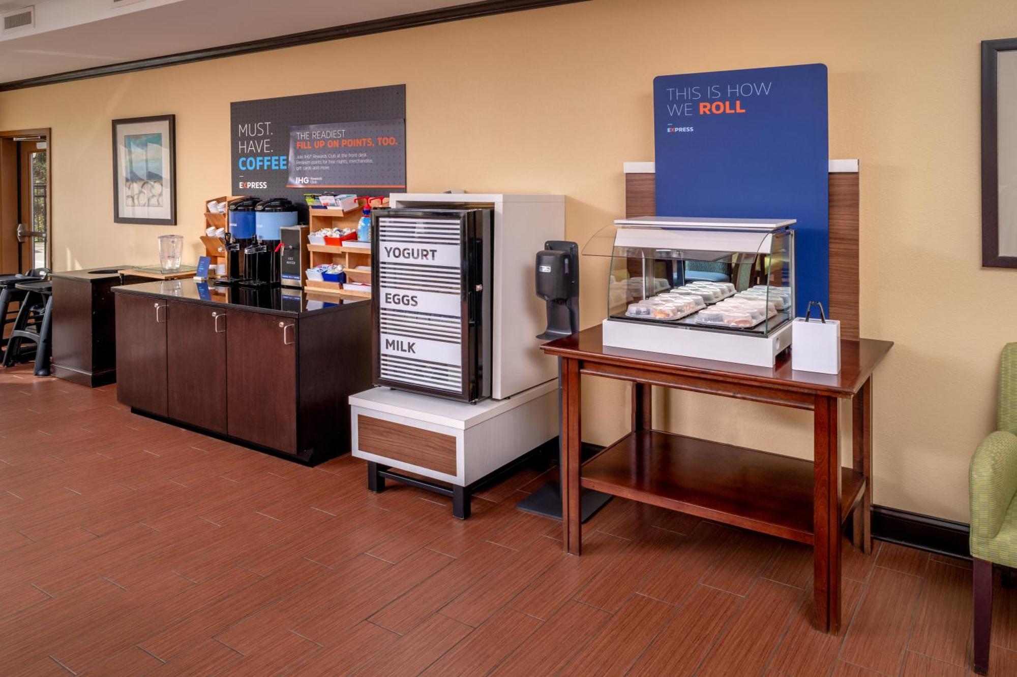Holiday Inn Express & Suites Lebanon By Ihg Eksteriør bilde