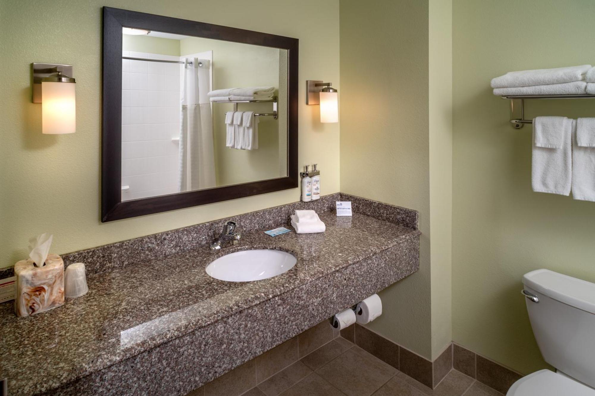 Holiday Inn Express & Suites Lebanon By Ihg Eksteriør bilde