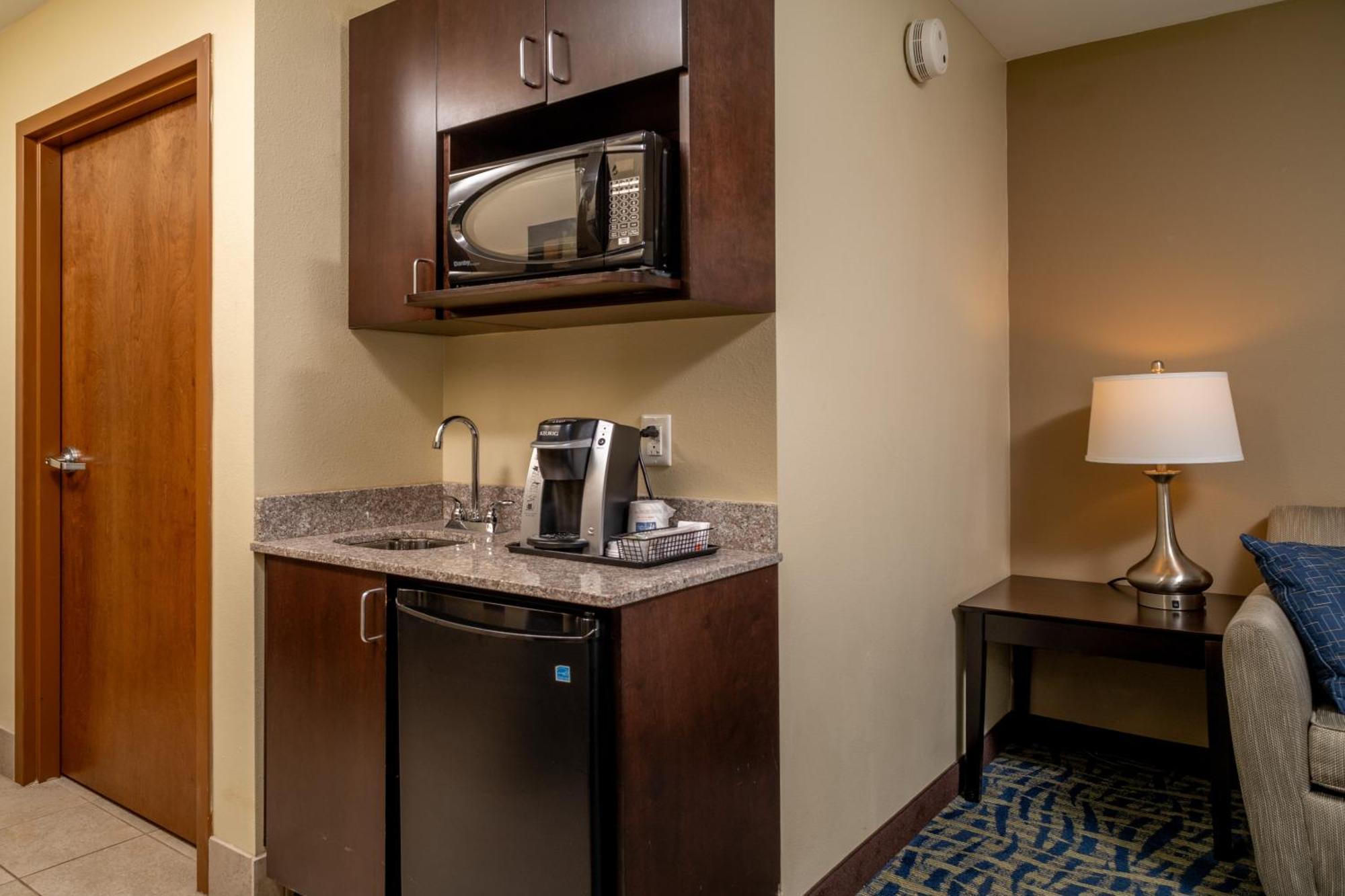 Holiday Inn Express & Suites Lebanon By Ihg Eksteriør bilde