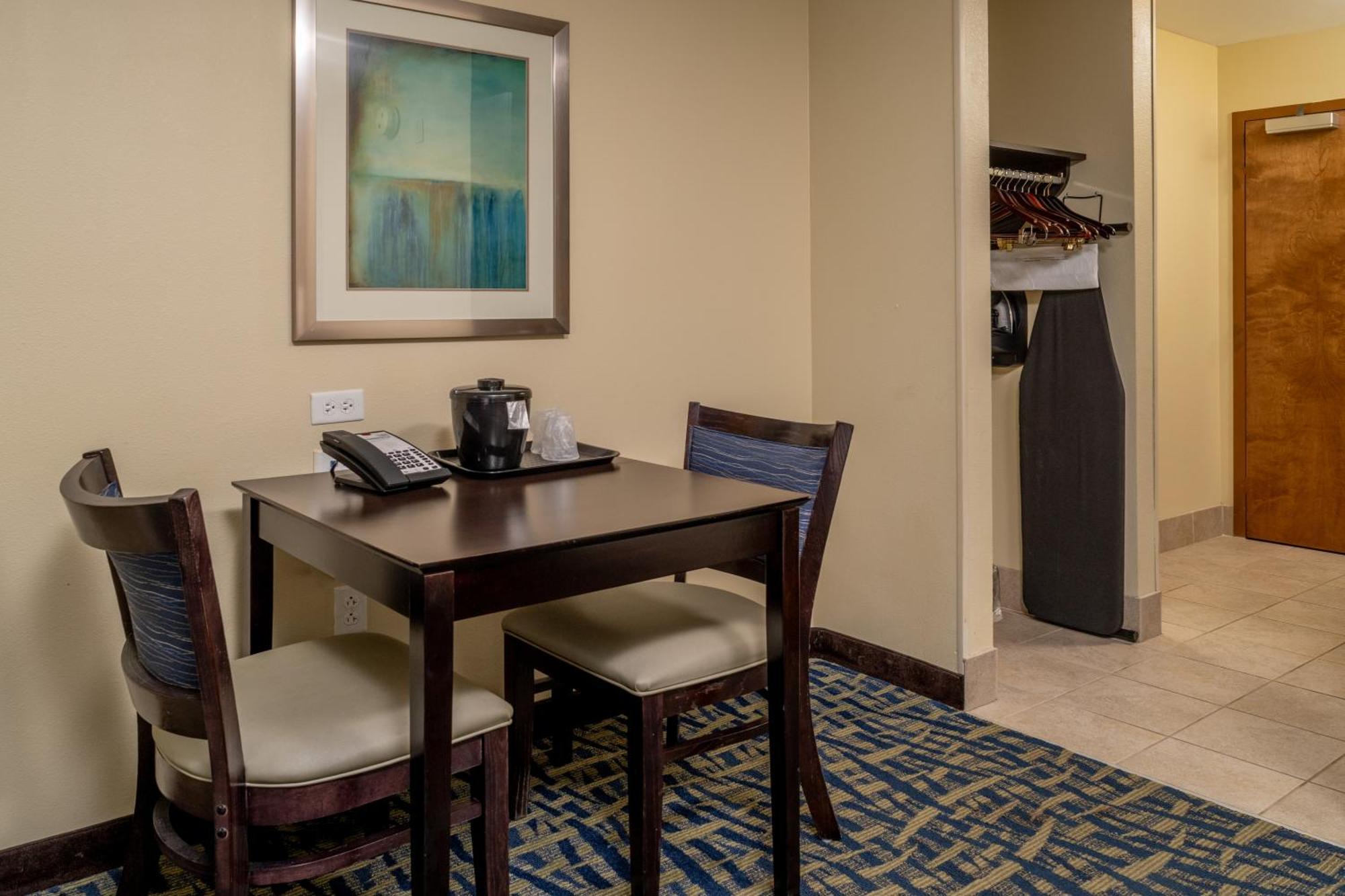 Holiday Inn Express & Suites Lebanon By Ihg Eksteriør bilde