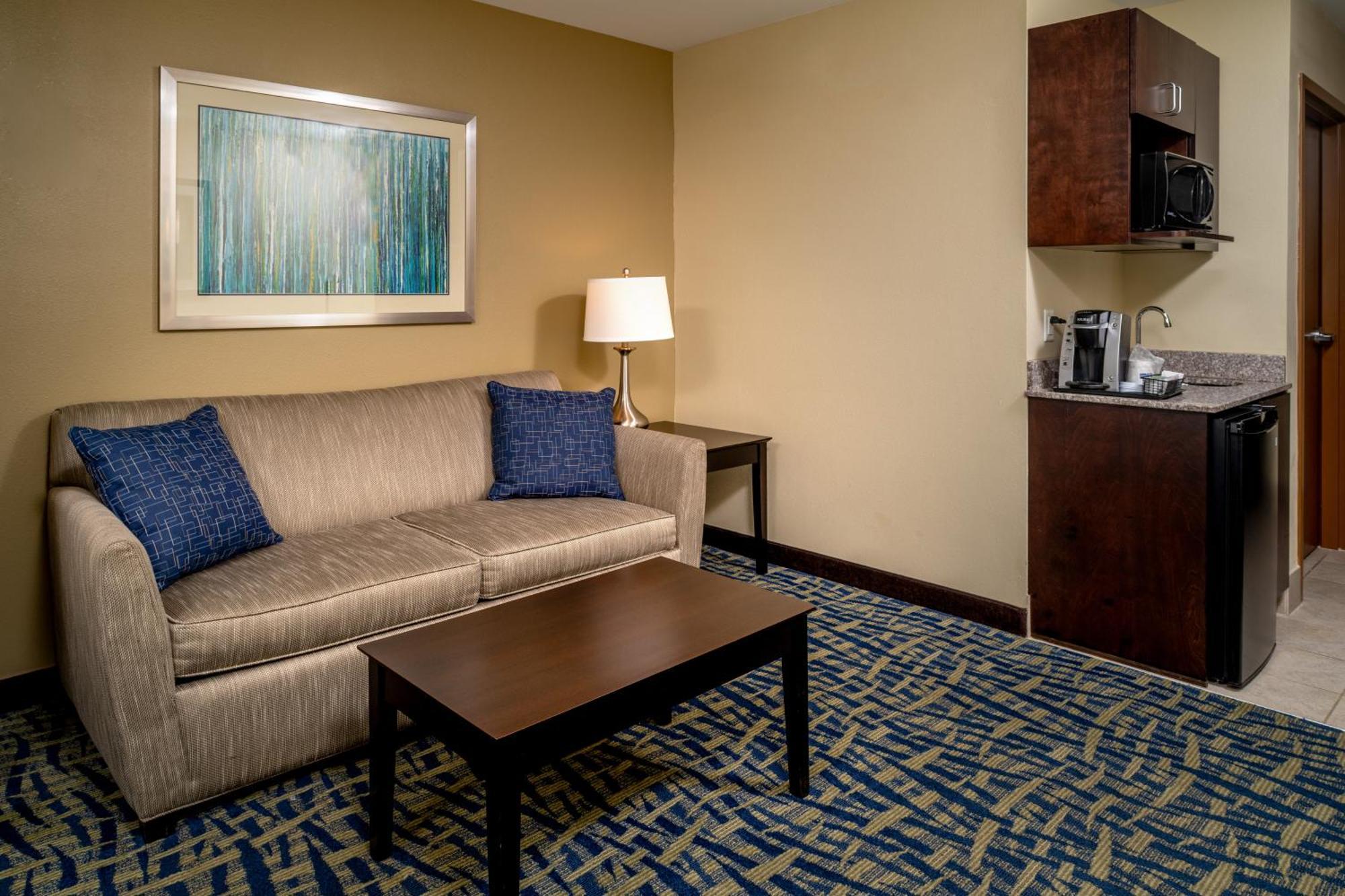 Holiday Inn Express & Suites Lebanon By Ihg Eksteriør bilde