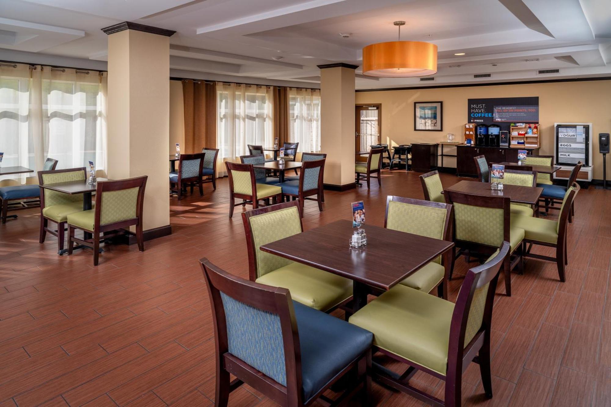 Holiday Inn Express & Suites Lebanon By Ihg Eksteriør bilde