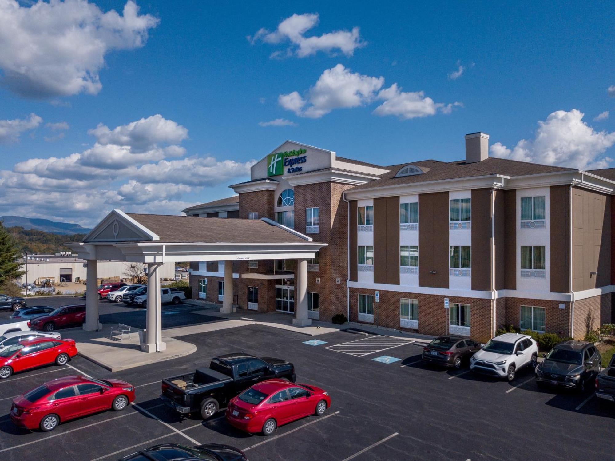 Holiday Inn Express & Suites Lebanon By Ihg Eksteriør bilde